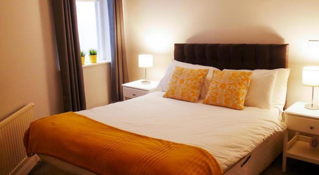 לונדון Eurostar Budget Rooms - Next To Kings Cross & Eurostar Train Station מראה חיצוני תמונה